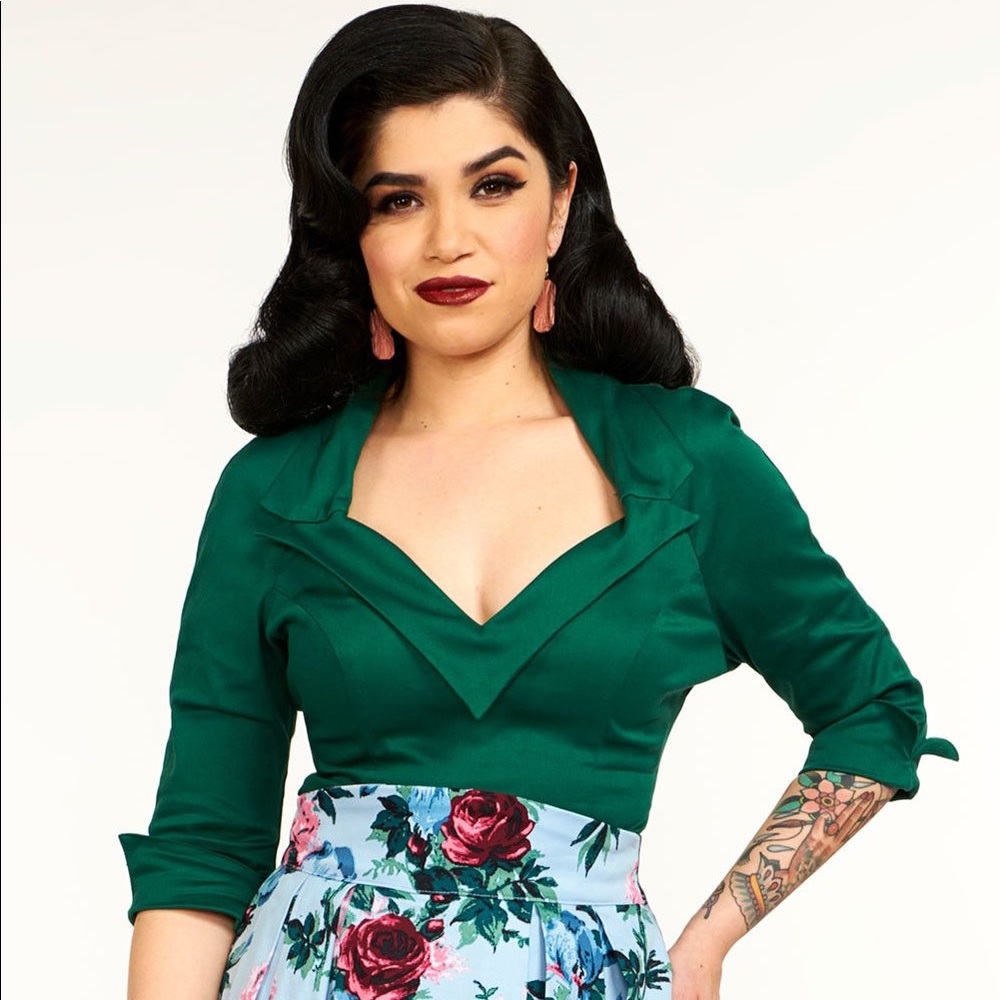 Pinup couture Doris top in emerald green(Size XS)